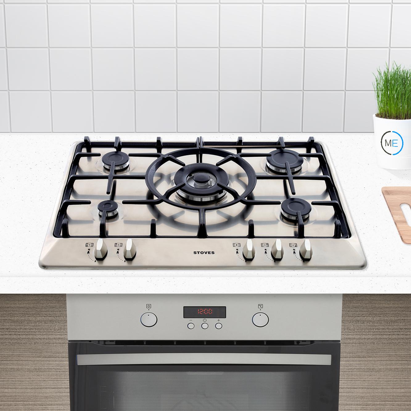 The gas stove gaslighters
