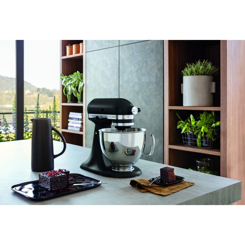KitchenAid 5KSM125BBM Artisan Mixer Tilt-Head 4.7L, Matte Black