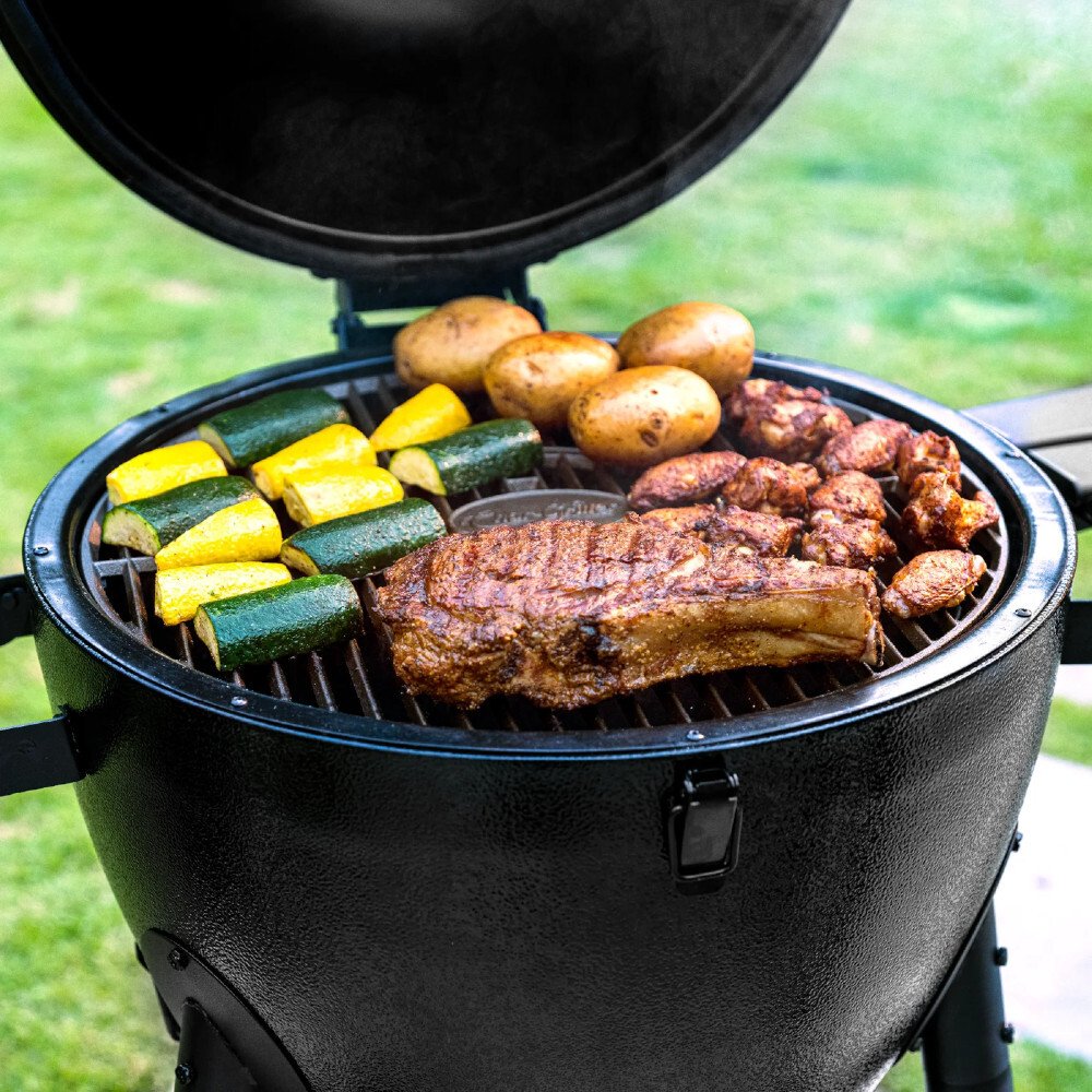 Char-Griller 6719 Akorn Kamado Grill & Smoker, Black
