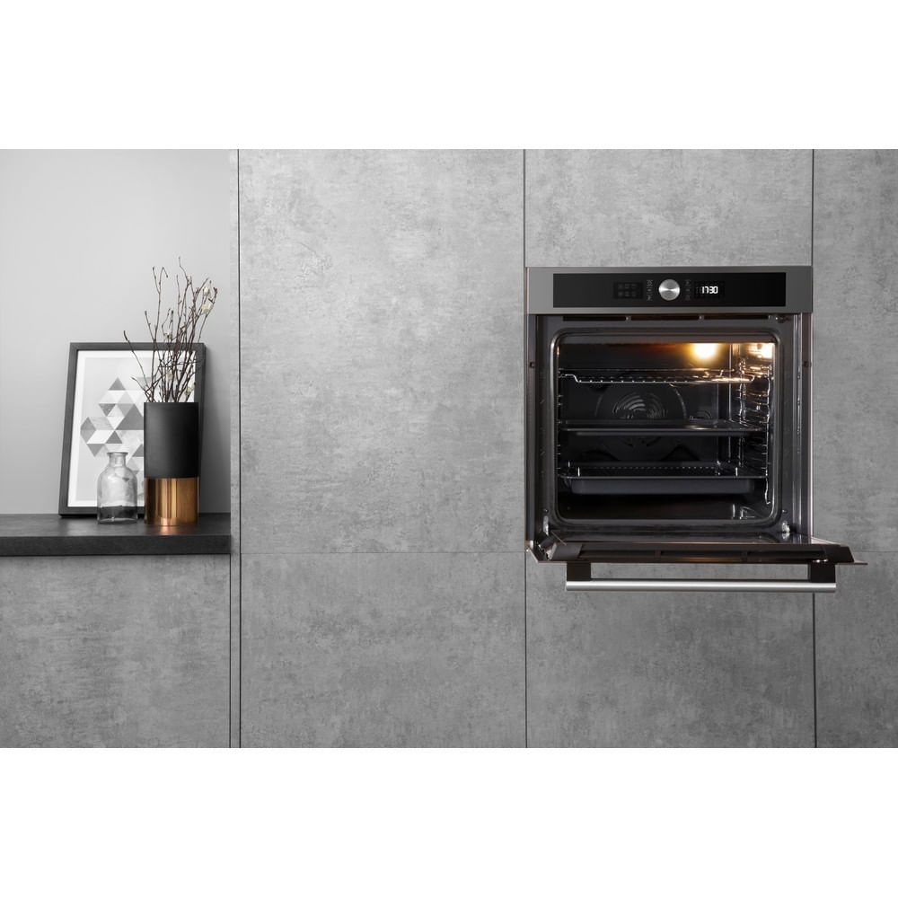 Hotpoint SI4854PIX Class 4 Multiflow BuiltIn Electric Single Oven