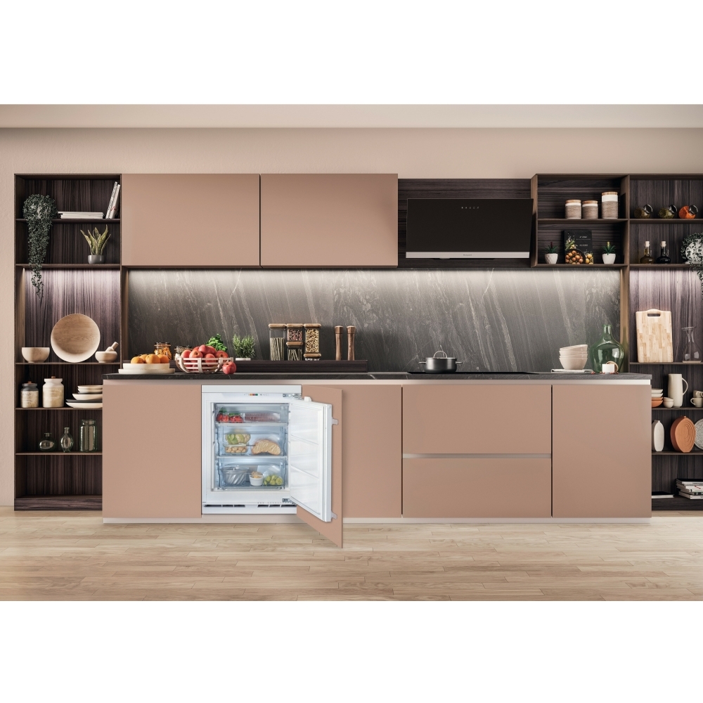 Hotpoint HBUFZ011.UK Low Frost Built-Under Freezer, Fixed Hinge, E Rated