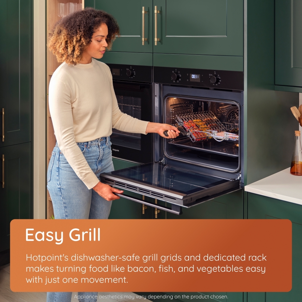 Hotpoint HOEU25CZXUK Built-In Electric Single Oven, A Rated