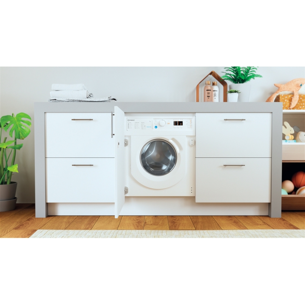 Indesit BIWMIL71252UKN Integrated Washing Machine, 7kg, 1200 Spin, White, E Rated