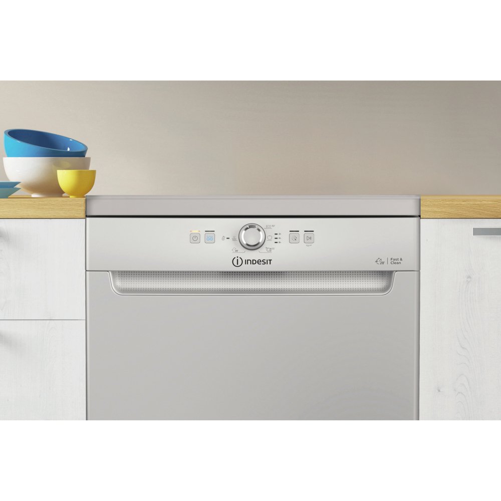 Indesit D2FHK26SUK Dishwasher, 14 Place Settings, Silver, E Rated