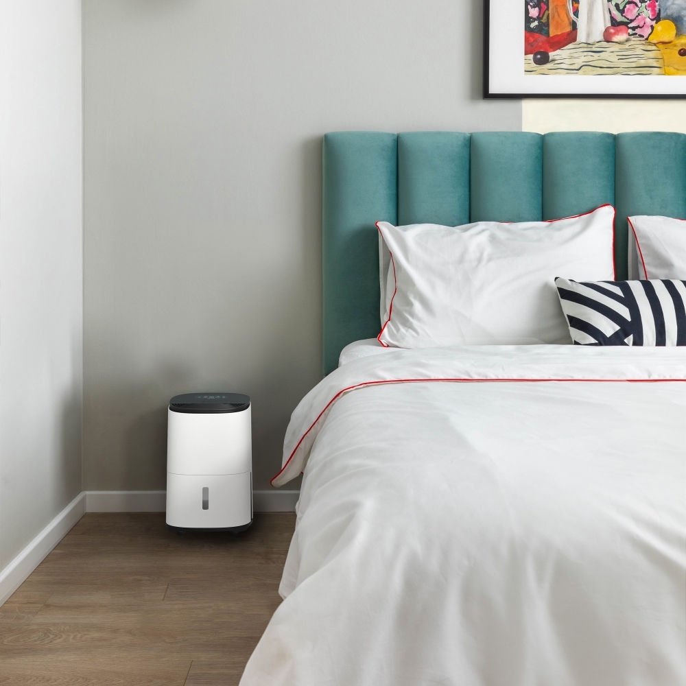 Meaco ARETEONE12L Dry Arete One 12l Dehumidifier & Air Purifier - White and Charcoal Black