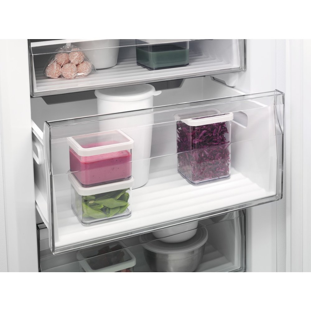 AEG ATB68E7NW 6000 Frost Free Under Counter Freezer, White, E Rated Marks Electrical