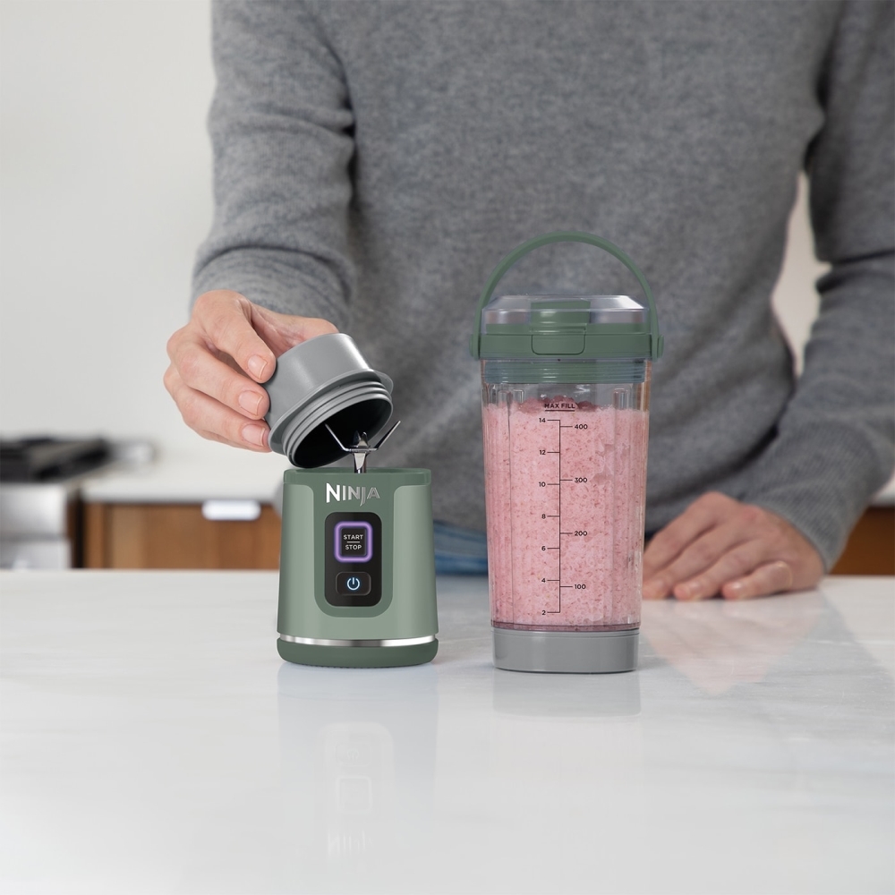 Ninja BC151UKEM Blast Cordless Portable Blender, Green