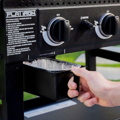 Char-Griller CG30354225 Flat Iron� 3 Burner Gas Griddle / Plancha (no regulator), Black