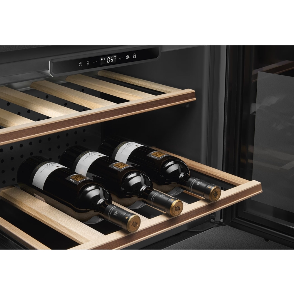 Smeg CVI320XE Integrated Wine Cooler, Black, F Rated