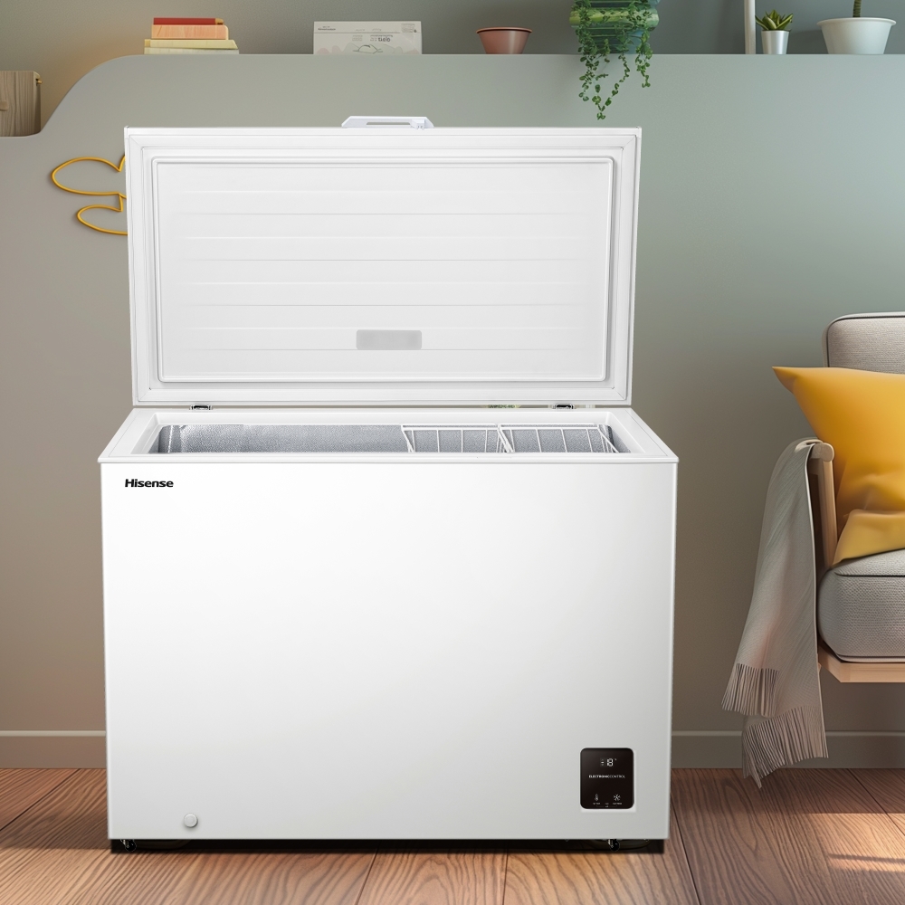 Hisense FC386D4AWLE Static 297l Chest Freezer, White, E Rated