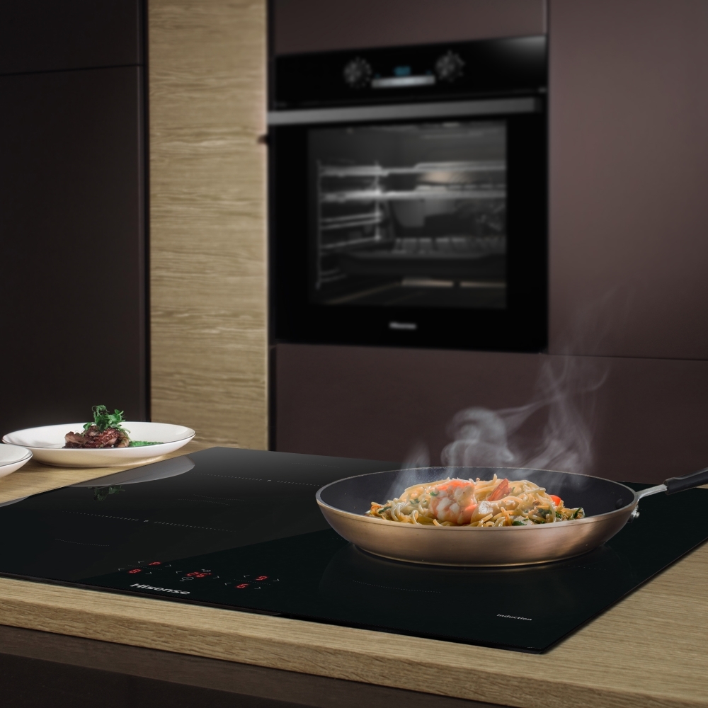 Hisense HI6401BSC 60cm Induction Hob, Black