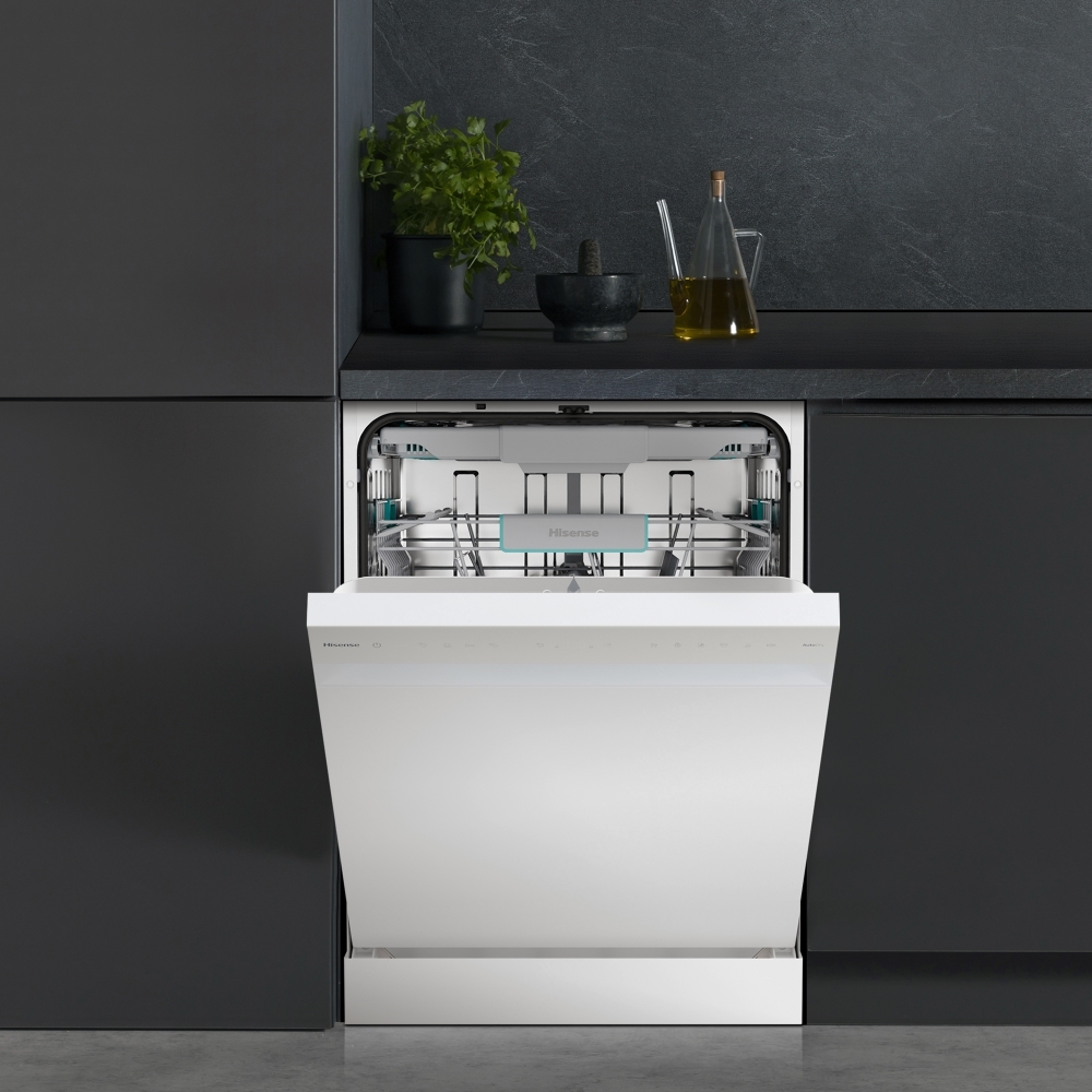 Hisense HS663A90WUK Dishwasher, 16 Place Settings, White, A Rated