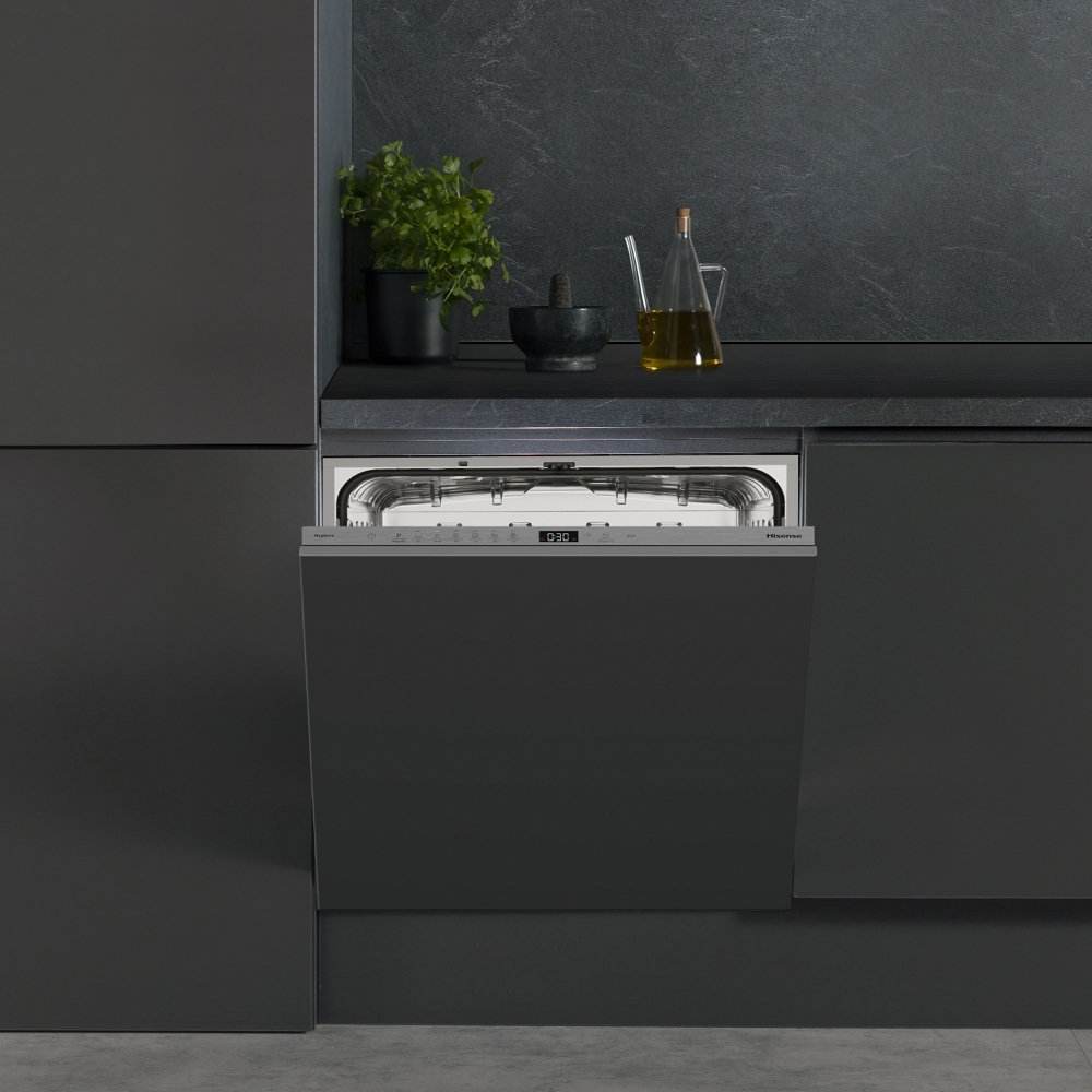 Hisense HV642C65UK Fully Integrated Dishwasher, 14 Place Settings, C Rated