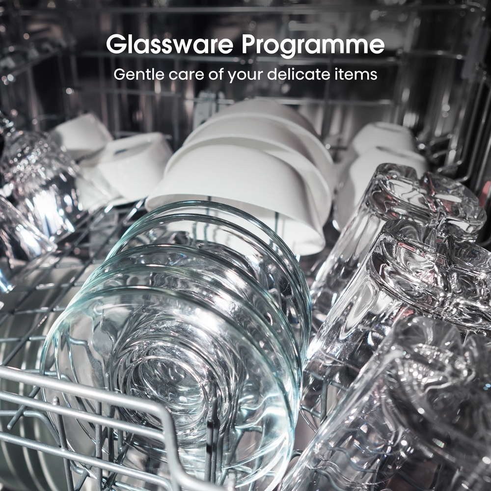 Hisense HV642E90UK Fully Integrated Dishwasher, 13 Place Settings, E Rated