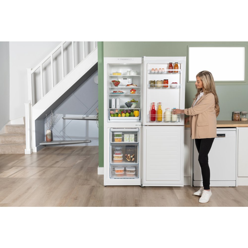 Bosch KGN34NWEAG Series 2 No Frost Fridge Freezer, 50/50, White, E Rated