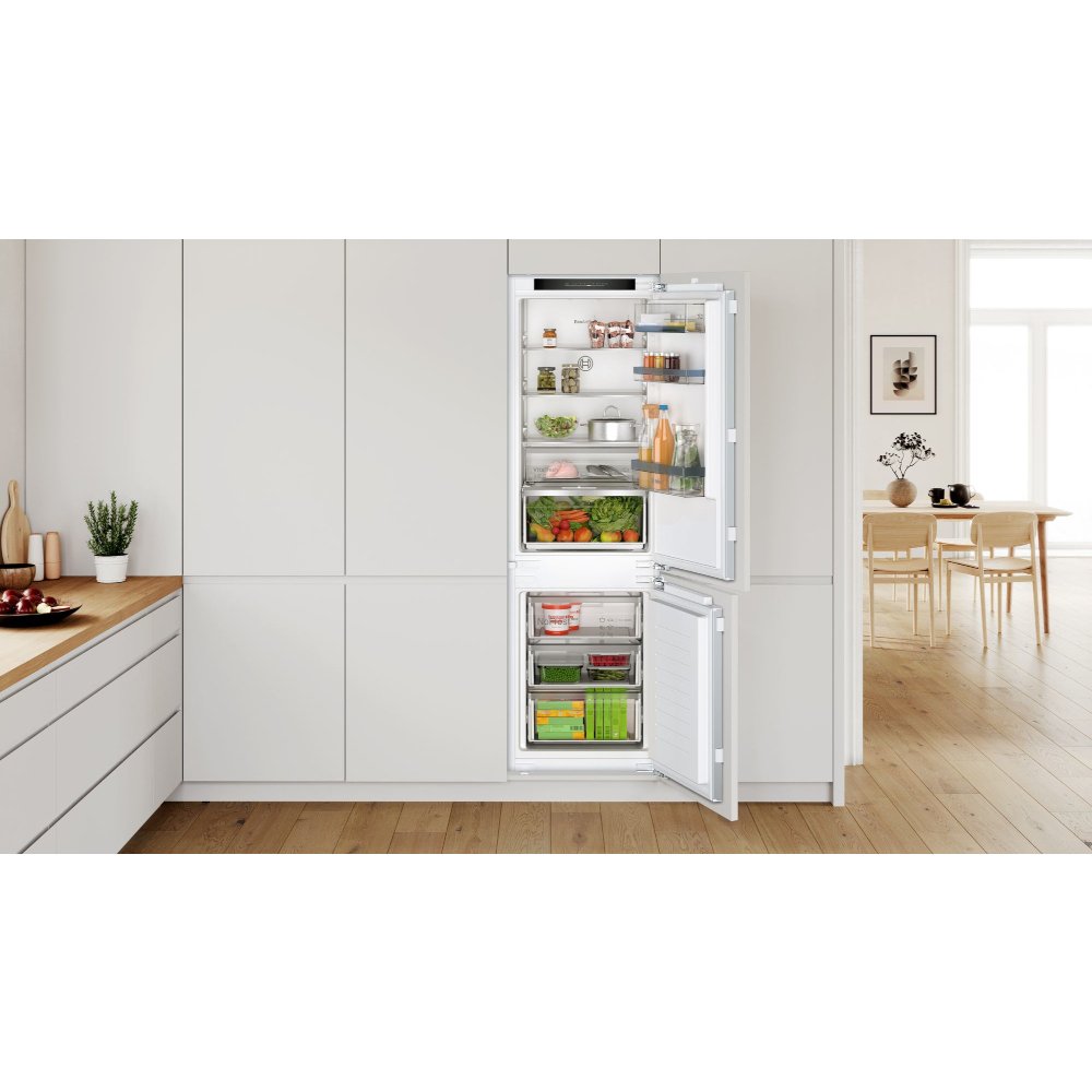 Bosch KIN86VFE0G Series 4 Frost Free Integrated Fridge Freezer, Fixed Hinge, 60/40, White, E Rated