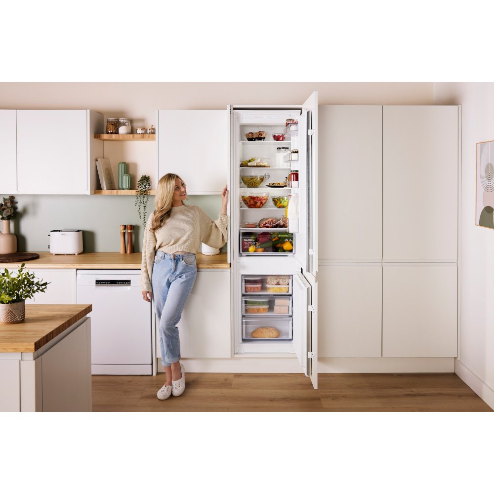 Bosch KIN96NSE0G Series 2 No Frost Integrated Fridge Freezer, Sliding Hinge, 70/30, White, E Rated