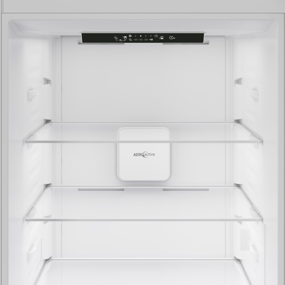 Blomberg KNE24686VW Fridge Freezer, E Rated