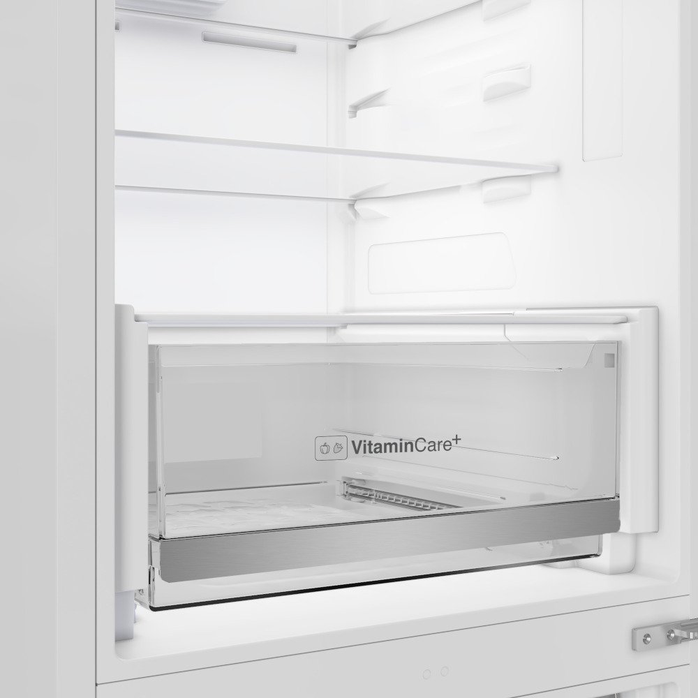 Blomberg KNE24686VW Fridge Freezer, E Rated