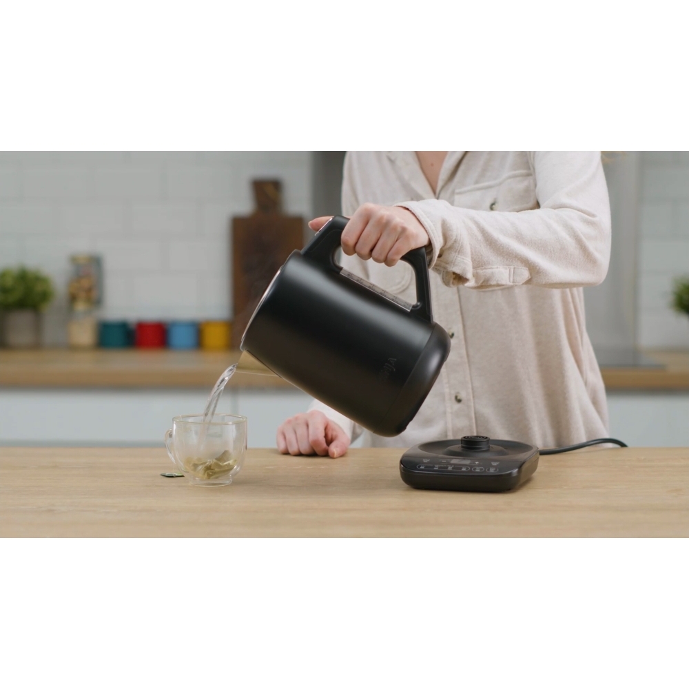Ninja KT200UK  Perfect Temperature Kettle, Rapid Boil, Black