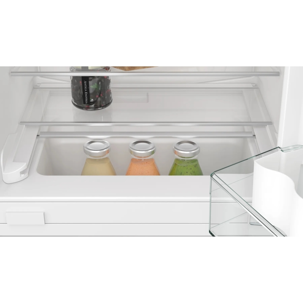Siemens KU22LVFD0G iQ500 Built-Under Fridge with Ice Box, Fixed Hinge, D Rated