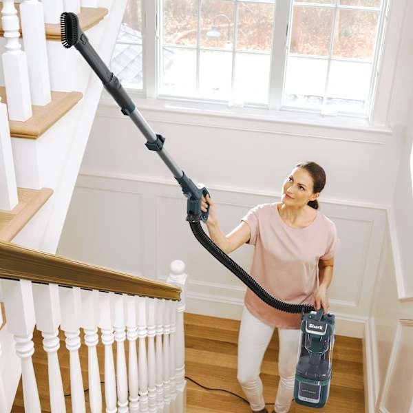 Shark LA791UKT Upright Vacuum Cleaner, Green