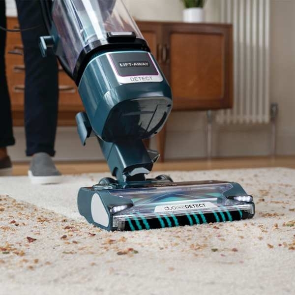 Shark LA791UKT Upright Vacuum Cleaner, Green