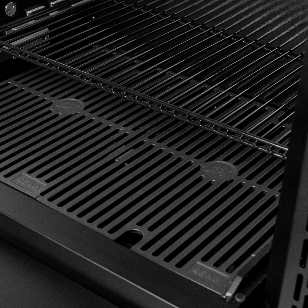 Masterbuilt MB20041423 Gravity Series 600 Digital Charcoal BBQ & Smoker, Black