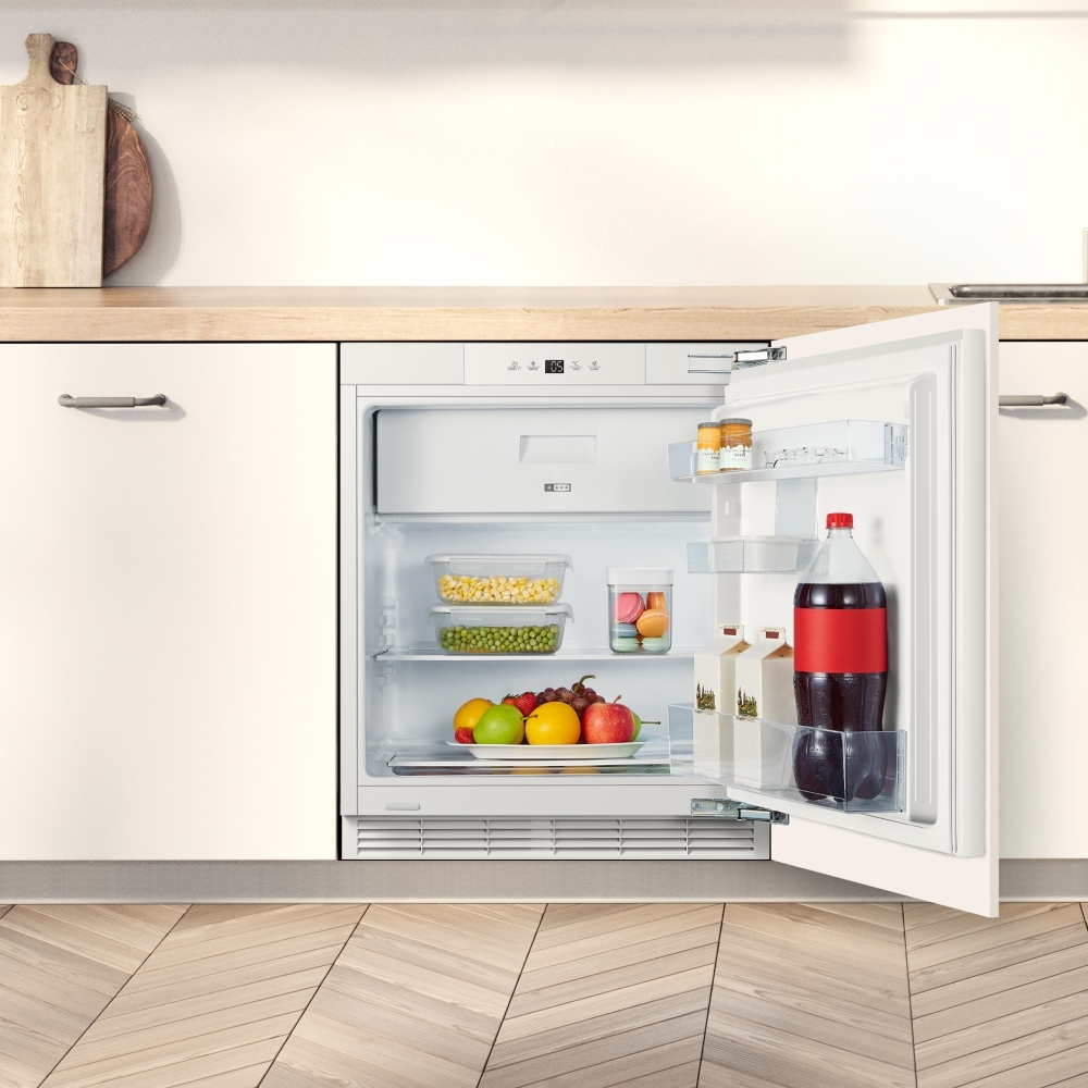 Fridgemaster MBUR60121E Built-Under Fridge with Ice Box, Fixed Hinge, White, E Rated