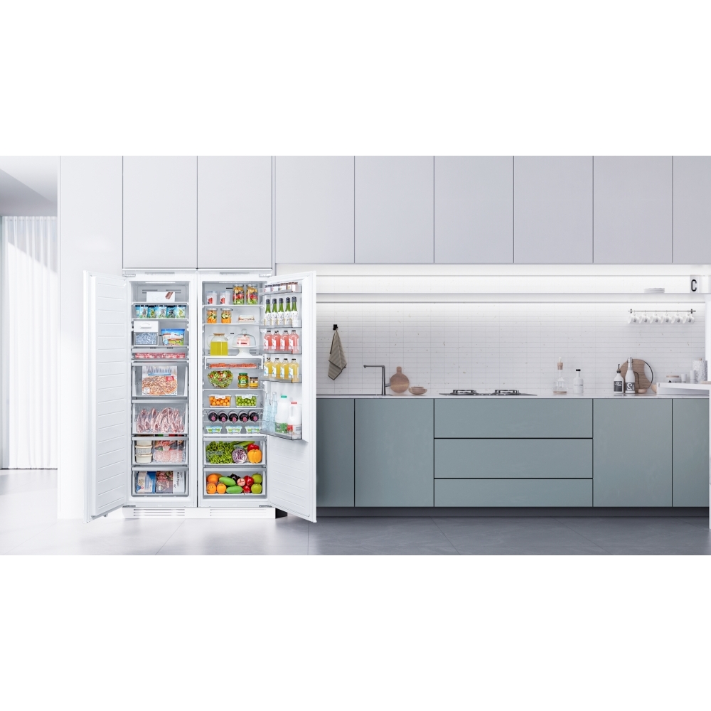 Midea MDRE306FGE01D Total No Frost Built-In Freezer, E Rated