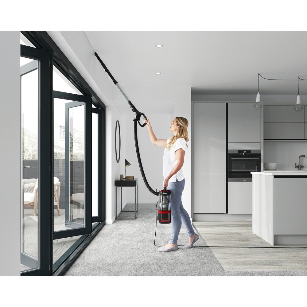 Shark NV602UKT Classic  Upright Pet Vacuum Cleaner, Black