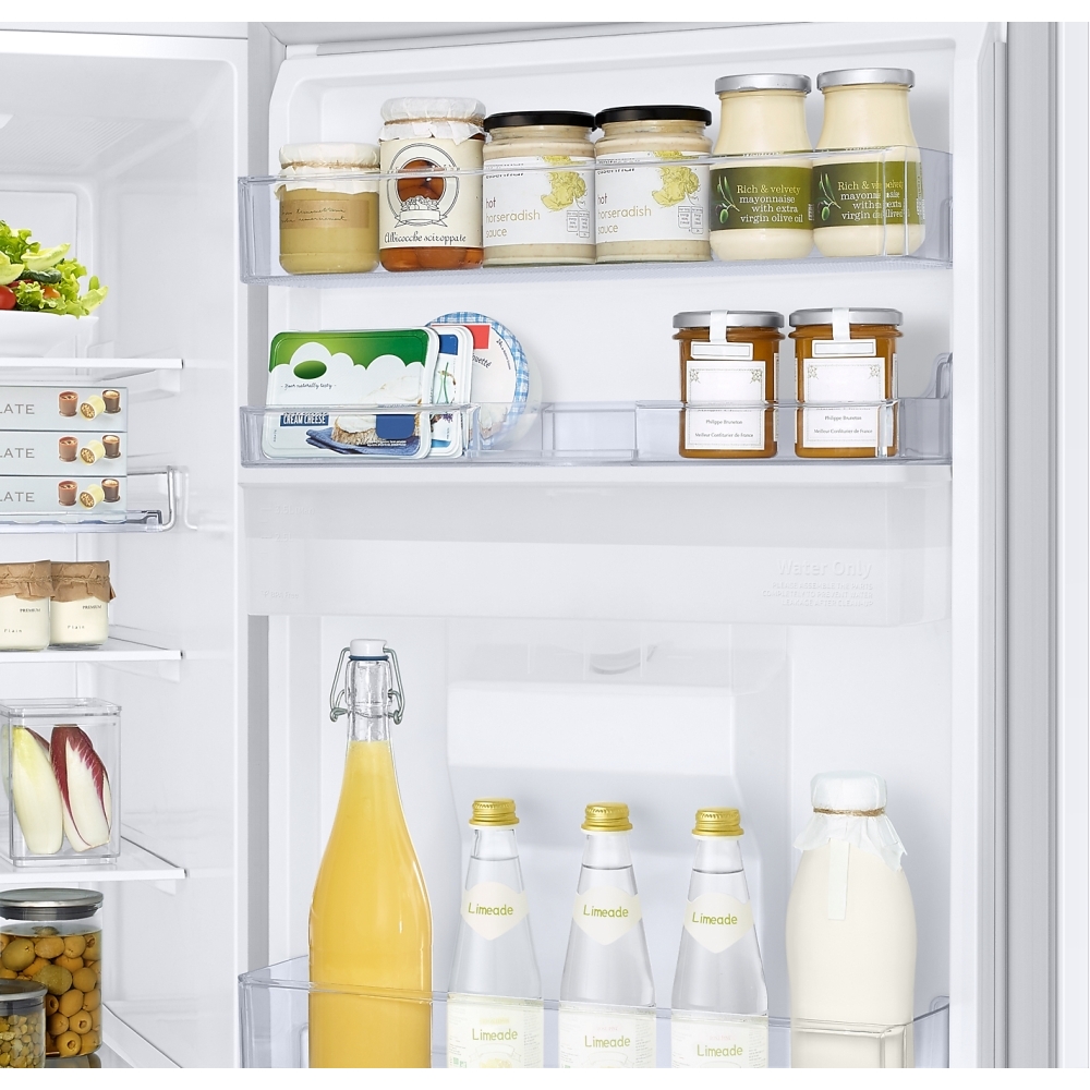 Samsung RB34C632EWW Series 7 Total No Frost Classic Fridge Freezer with SpaceMax&trade; Technology  White, 60/40, E Rated
