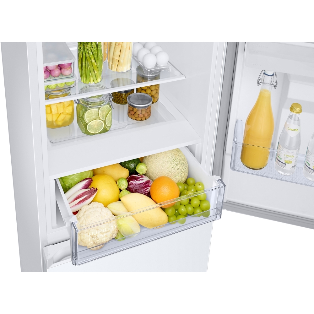 Samsung RB34C632EWW Series 7 Total No Frost Classic Fridge Freezer with SpaceMax&trade; Technology  White, 60/40, E Rated