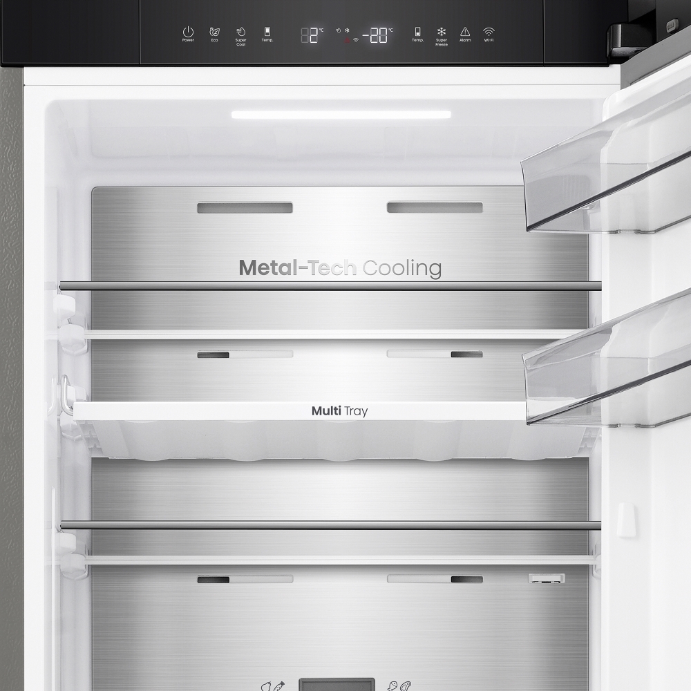 Hisense RB3K330SAIC Hi3 Fridge Freezer, C Rated