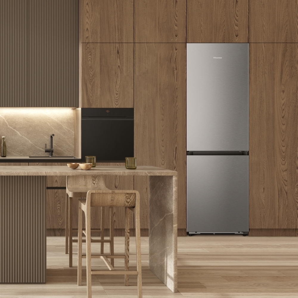 Hisense RB3K330SAIC Hi3 Fridge Freezer, C Rated