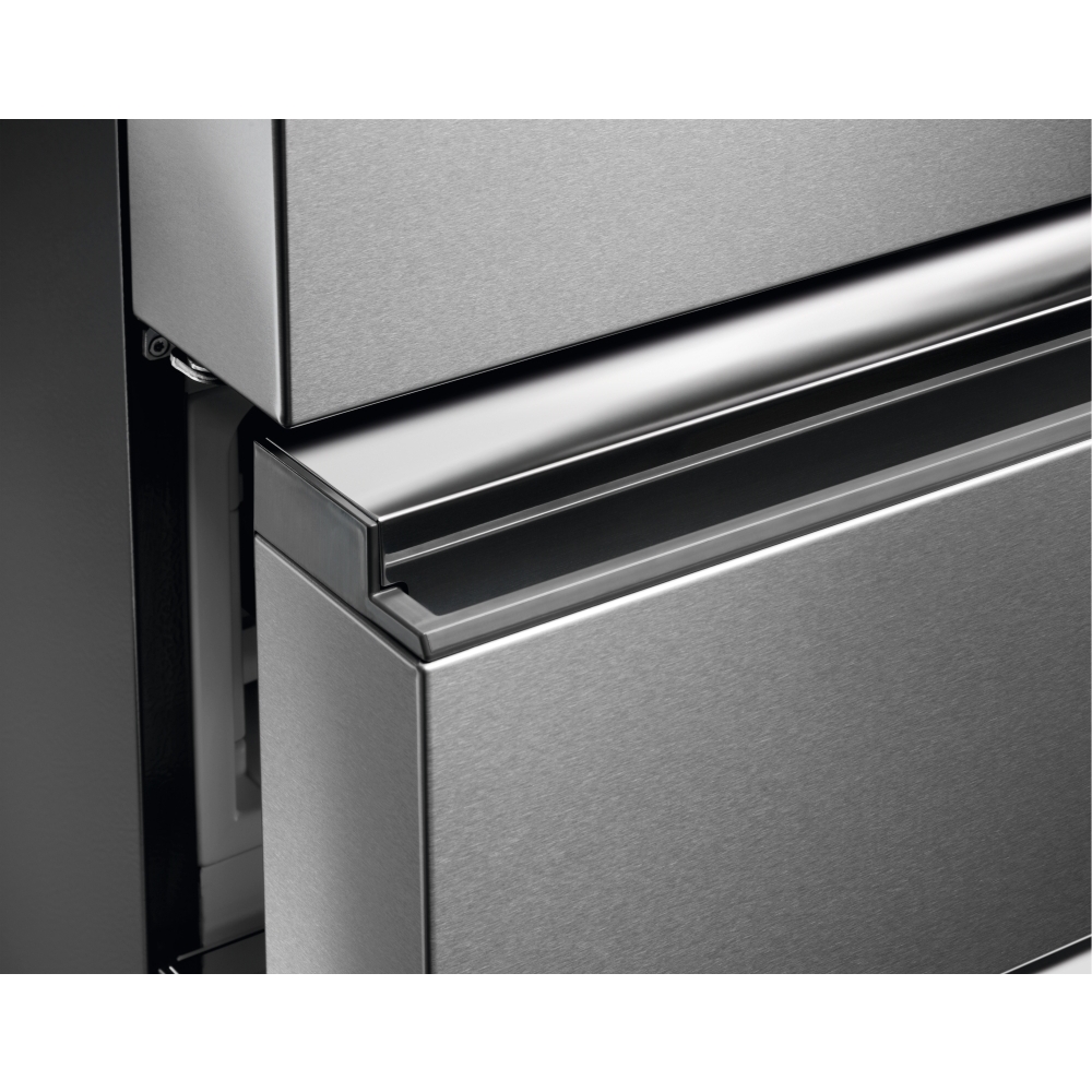 AEG RMB954E9VX 9000 MultiSwitch American Fridge Freezer, Stainless Steel, E Rated,  Plumbed