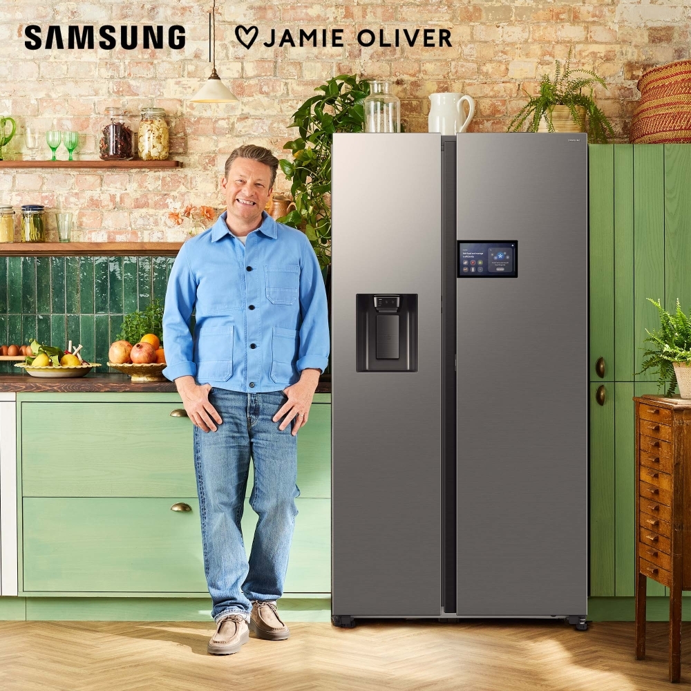 Samsung RS90F64EDTEU Series 9 AI Home Smart American Fridge Freezer, Matt Metal Silver, D Rated,  Plumbed