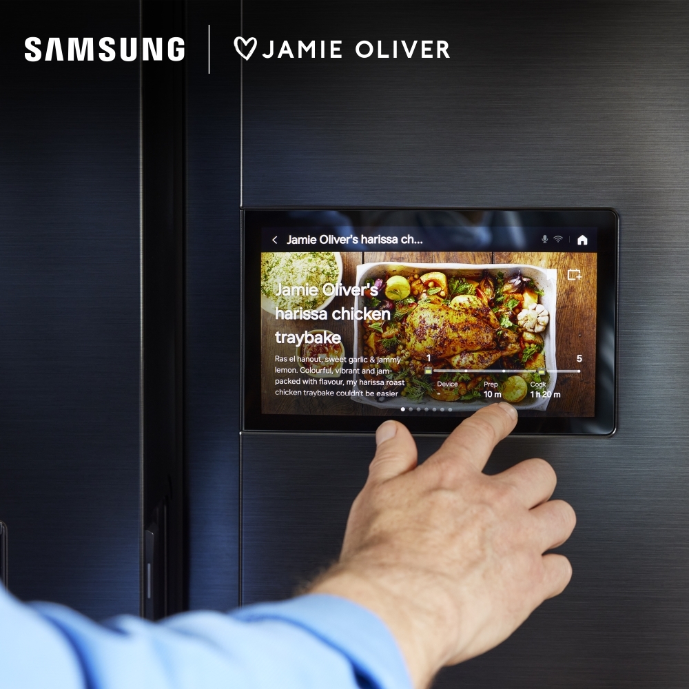 Samsung RS90F64EDTEU Series 9 AI Home Smart American Fridge Freezer, Matt Metal Silver, D Rated,  Plumbed