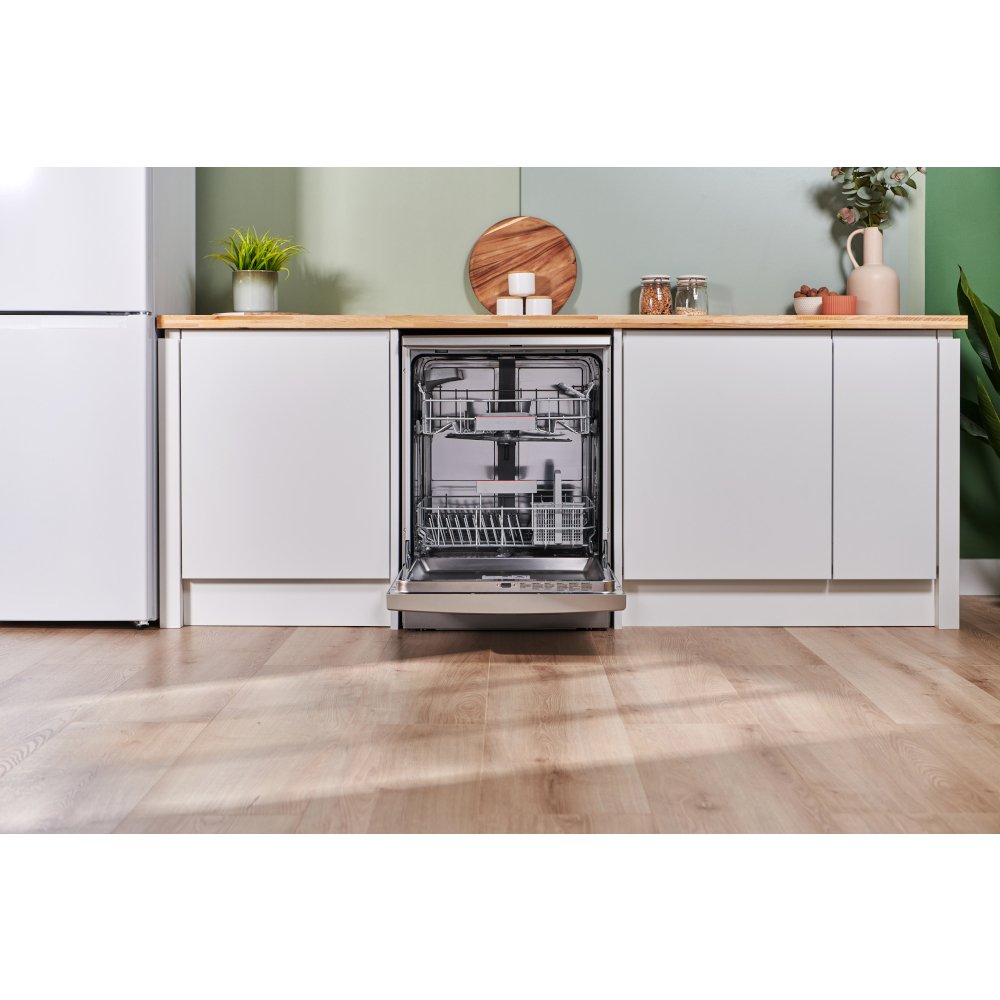 Bosch SMS4EKI06G Series 4 Dishwasher, 13 Place Settings, Silver, B Rated