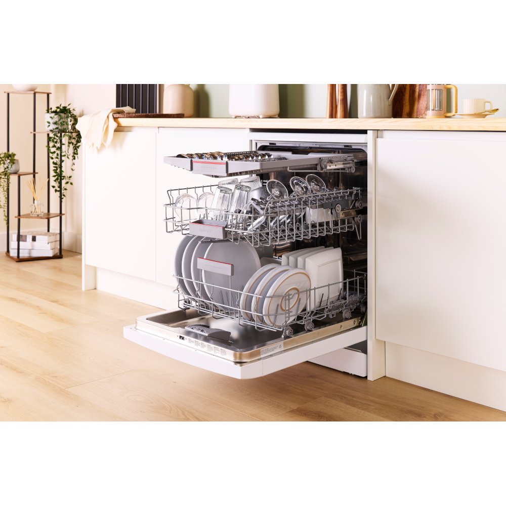 Bosch SMS4EMW06G Series 4 Dishwasher, 14 Place Settings, White, B Rated