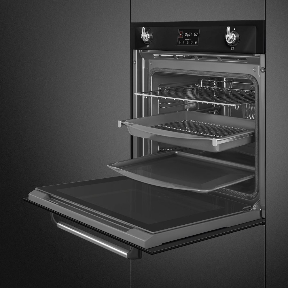 Smeg SOP6902S2PN Victoria BuiltIn Electric Single Oven with Steam