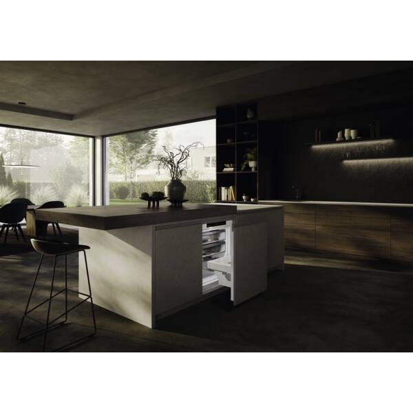 Liebherr SUFNPc365i Built-Under Freezer