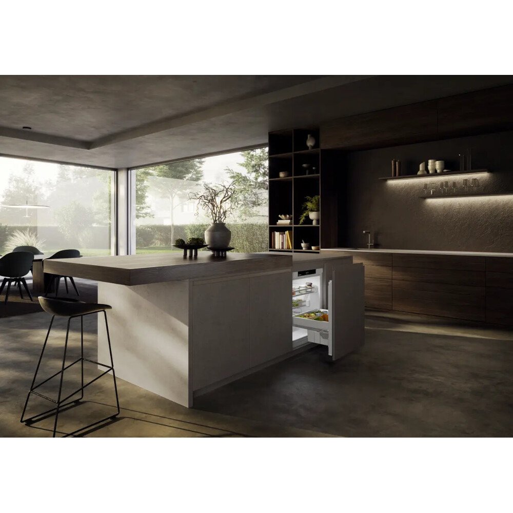 Liebherr URPd365i Built-Under Larder Fridge, Fixed Hinge, D Rated