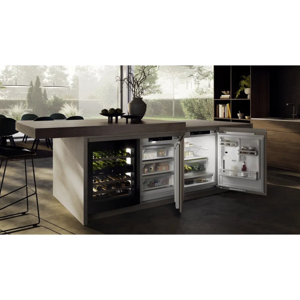 Liebherr UWgbi3682 Integrated Wine Cooler, Black, E Rated