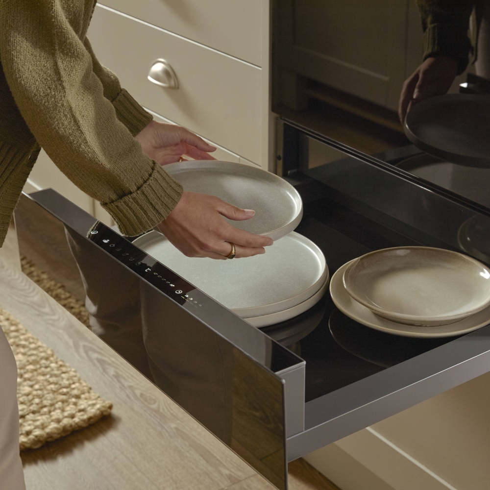 Hisense WDH14BG Hi6 BlackLine Warming Drawer