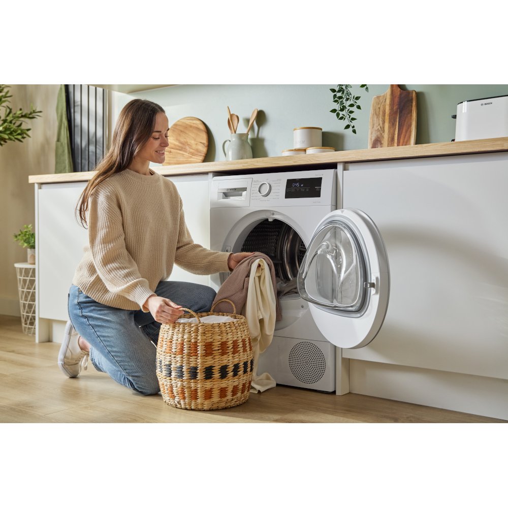Bosch WTH85226GB Series 4 Heat Pump Tumble Dryer, 8kg, White, A++ Rated