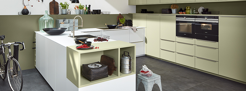 Soft Lack Avocado and Arctic White