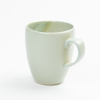 koffiekopje in levendige kleurnuances - poederblauw met dip