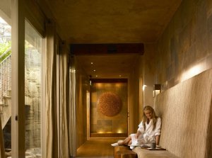White Horses Spa