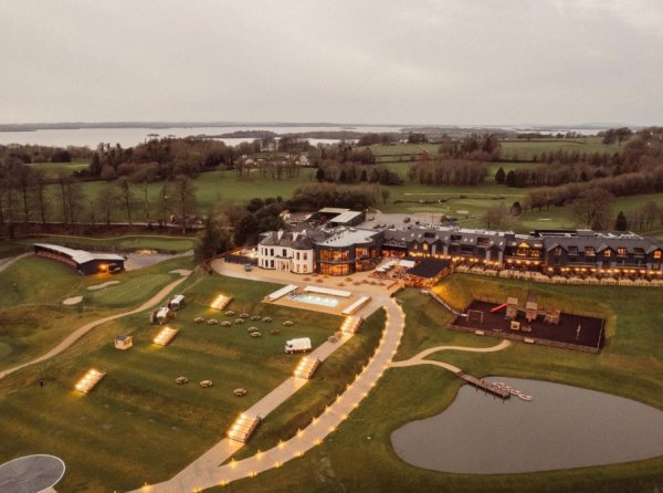 Brooks & Co. at Glasson Lakehouse 2